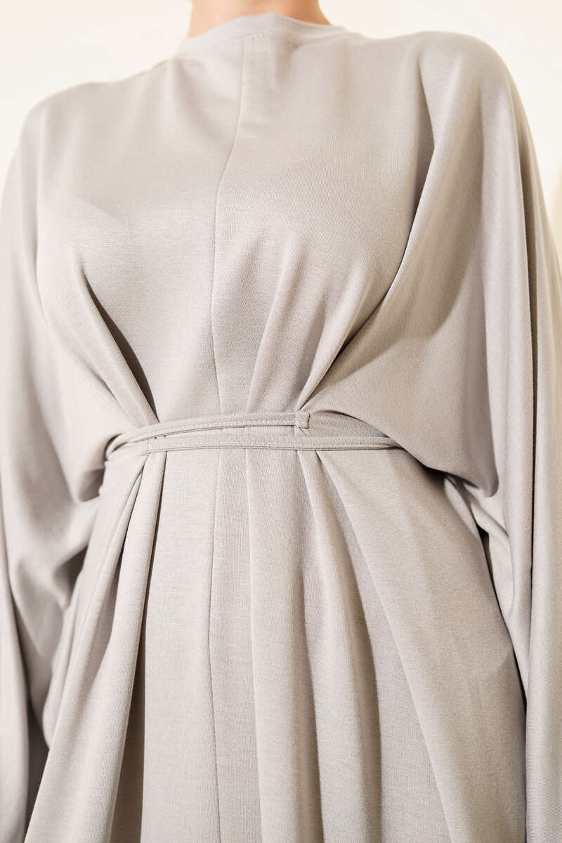Vestido holgado con cordón en la cintura, gris.