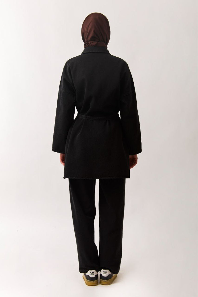 Camisa vaquera oversize en color negro