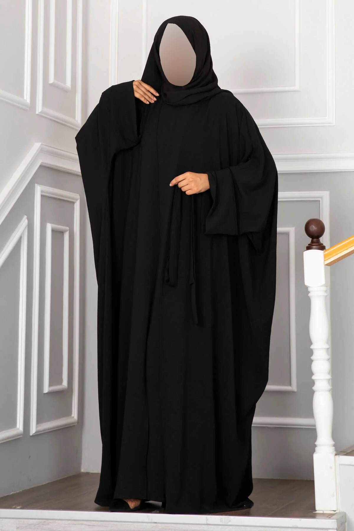 Conjunto de abaya con hiyab Leyli negro