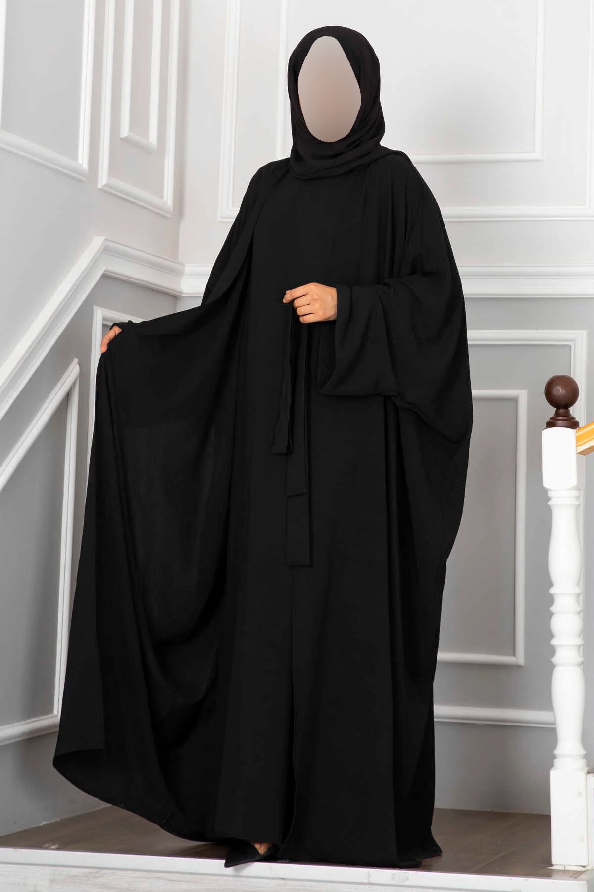 Conjunto de abaya con hiyab Leyli negro
